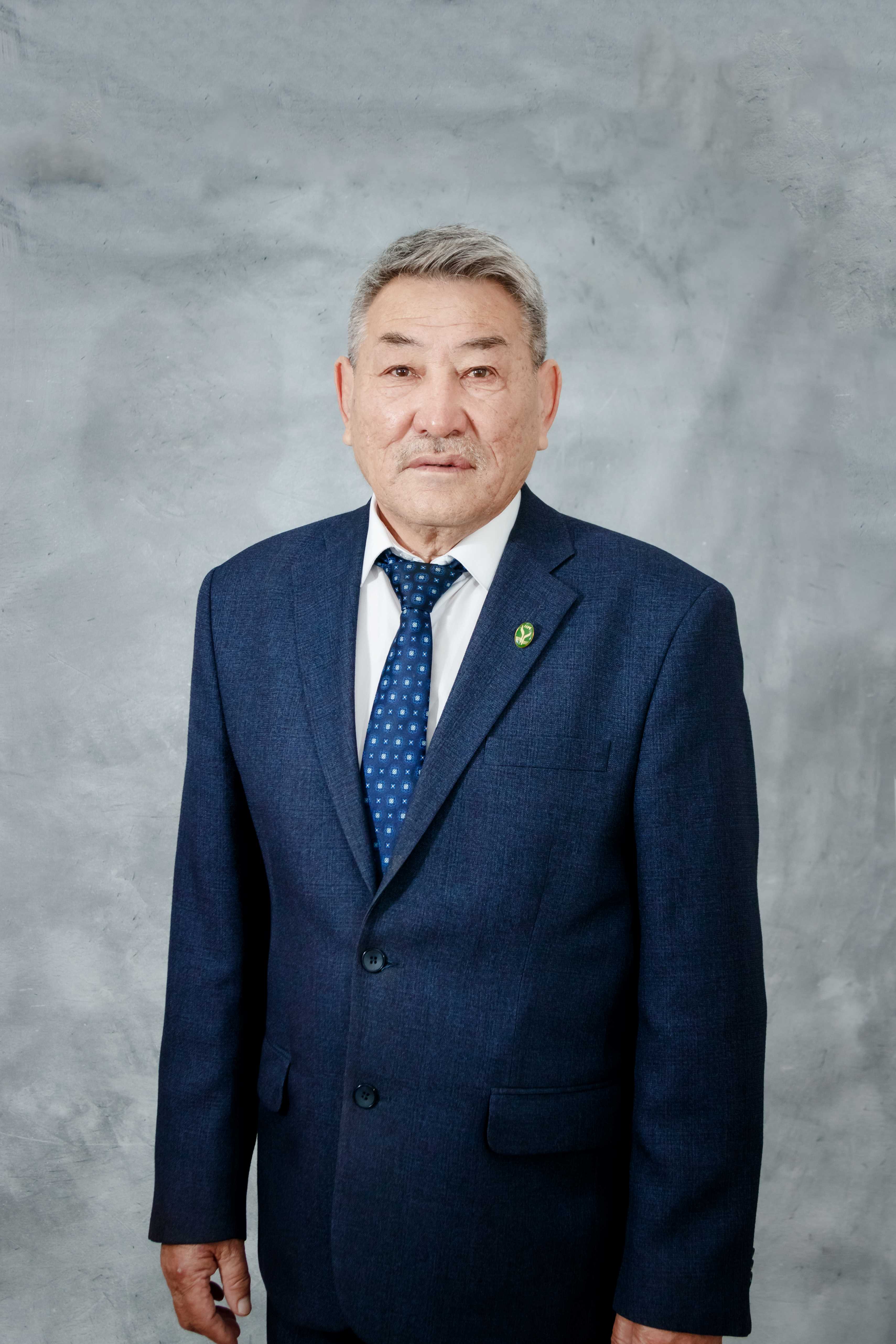 Аракшинов Тарас Владимирович.